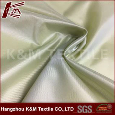 Mato uchun bo'yalgan suv o'tkazmaydigan nafas oluvchi Twill 100 Polyester ponge mato